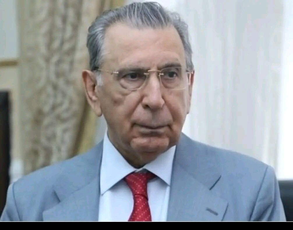 Mehdiyev 5 dəqiqə ərzində Osman Gündüzün mandatını  "ƏLİNDƏN ALIB"