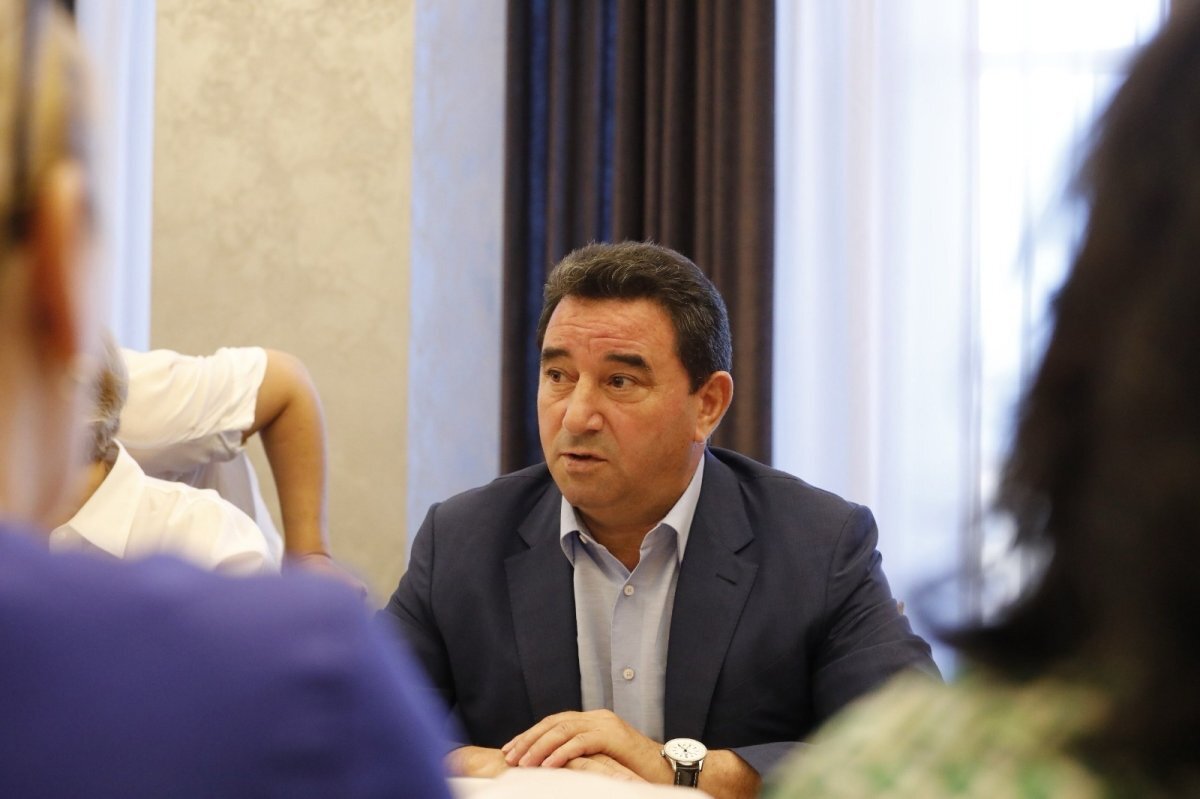 Deputat Səyyad Əliyev ölkədən qaçır?
