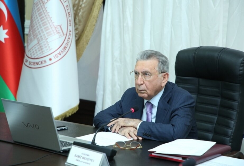Ramiz Mehdiyevin adı SİLİNDİ - FOTO