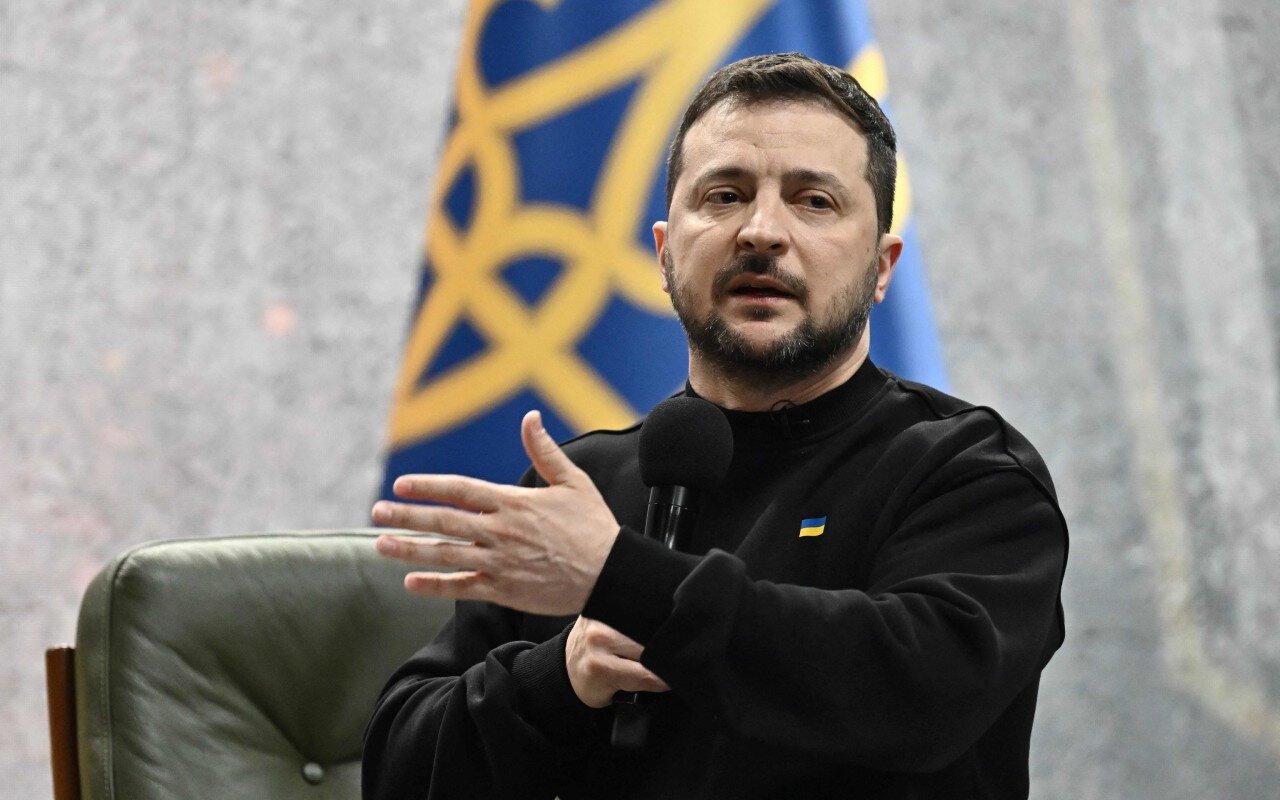 Zelenski bu ölkələrə səfər etdi