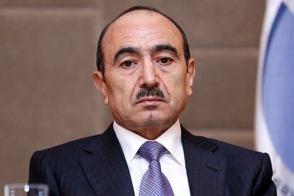 "Ramiz müəllim şərəfli həyat yolu keçib və o yoldan bizə də pay düşür" - Əli Həsənov (VİDEO)