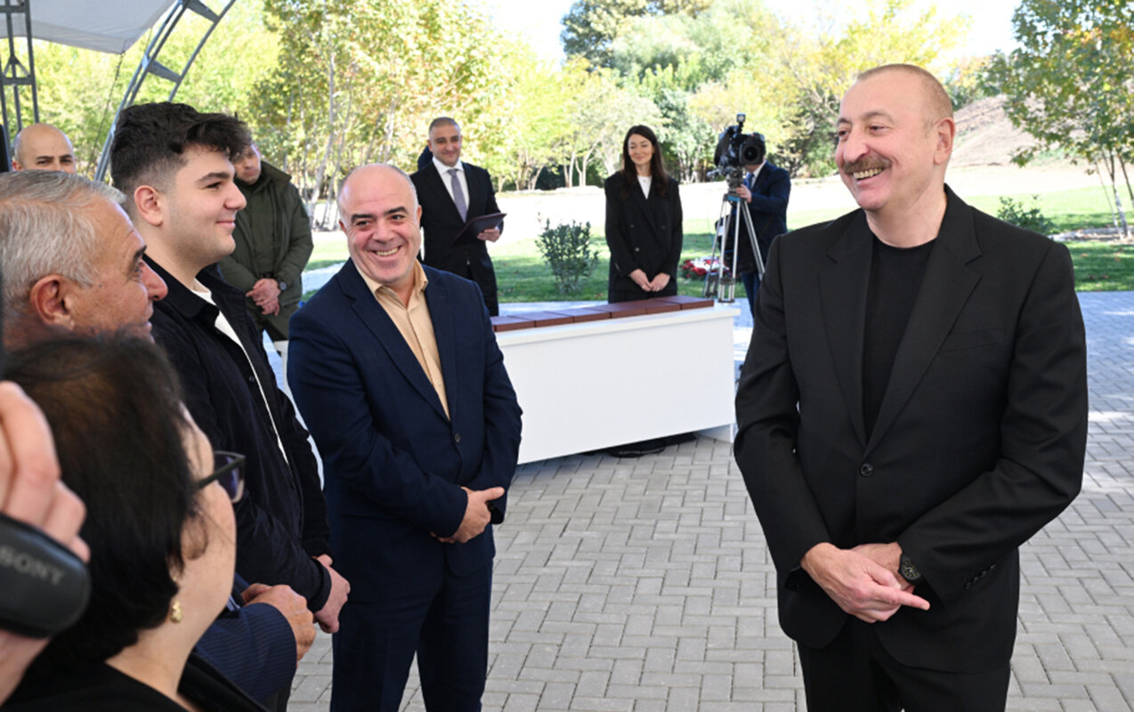 Prezident sakinlə zarafatlaşdı - “Elə yol olub?”+Video