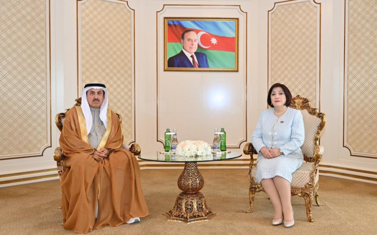 Sahibə Qafarova həmkarı ilə görüşdü