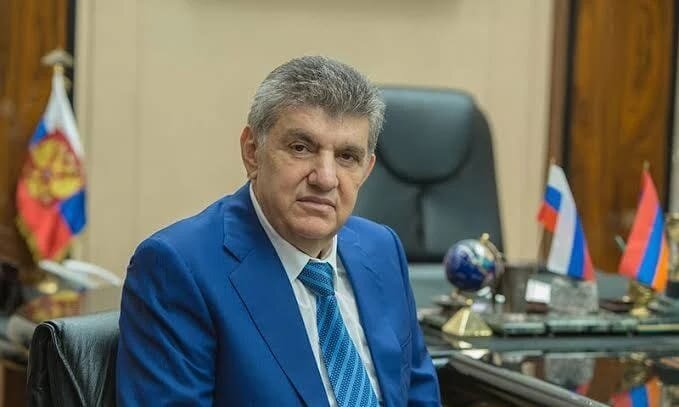 Rusiyadakı ermənilərin lideri: “Ermənistanda demokratiya yoxdur”