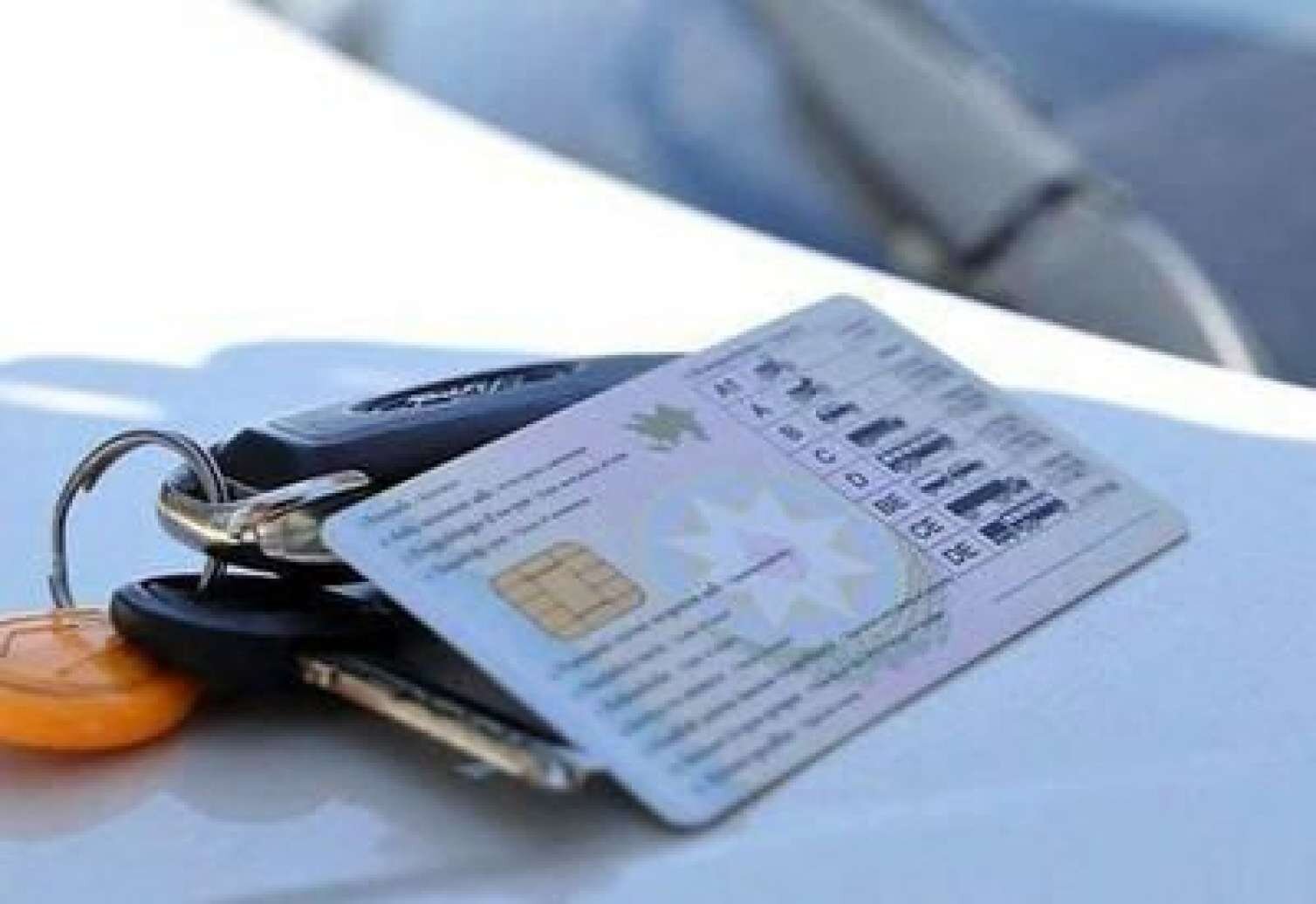 Azərbaycanda sürücülük vəsiqəsi ilə bağlı YENİLİK