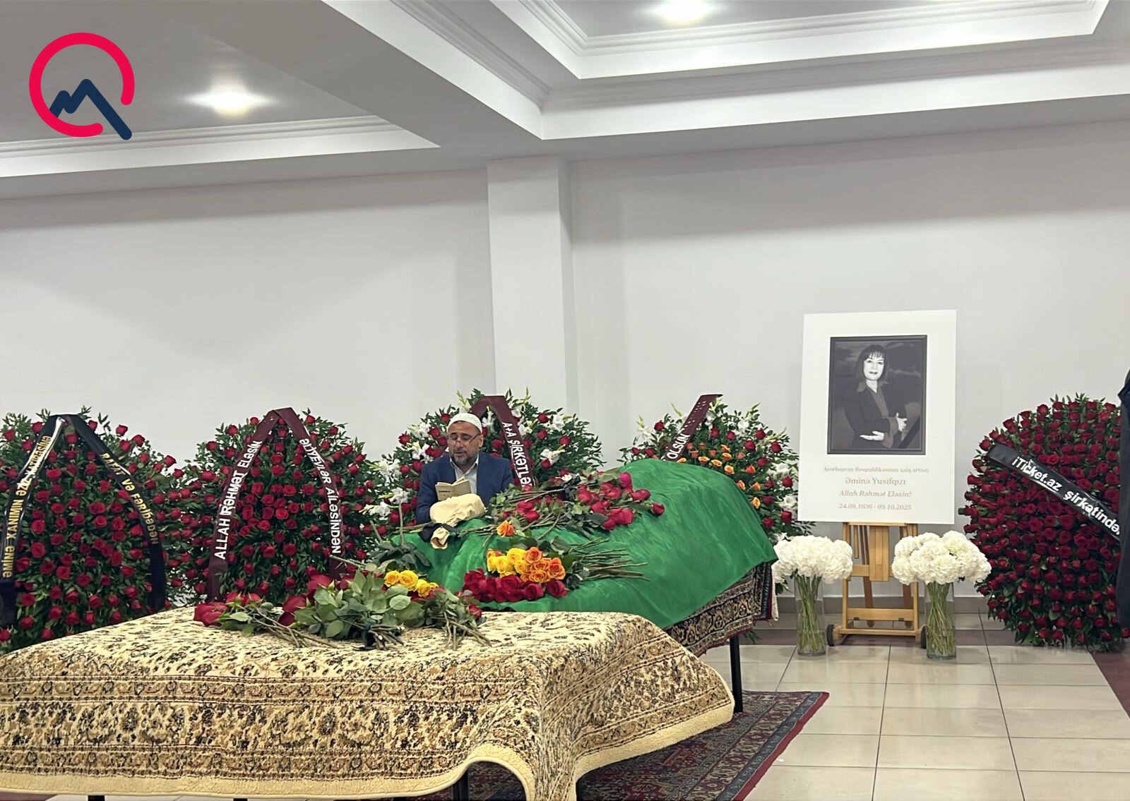Əminə Yusifqızı ilə vida mərasimi keçirilir