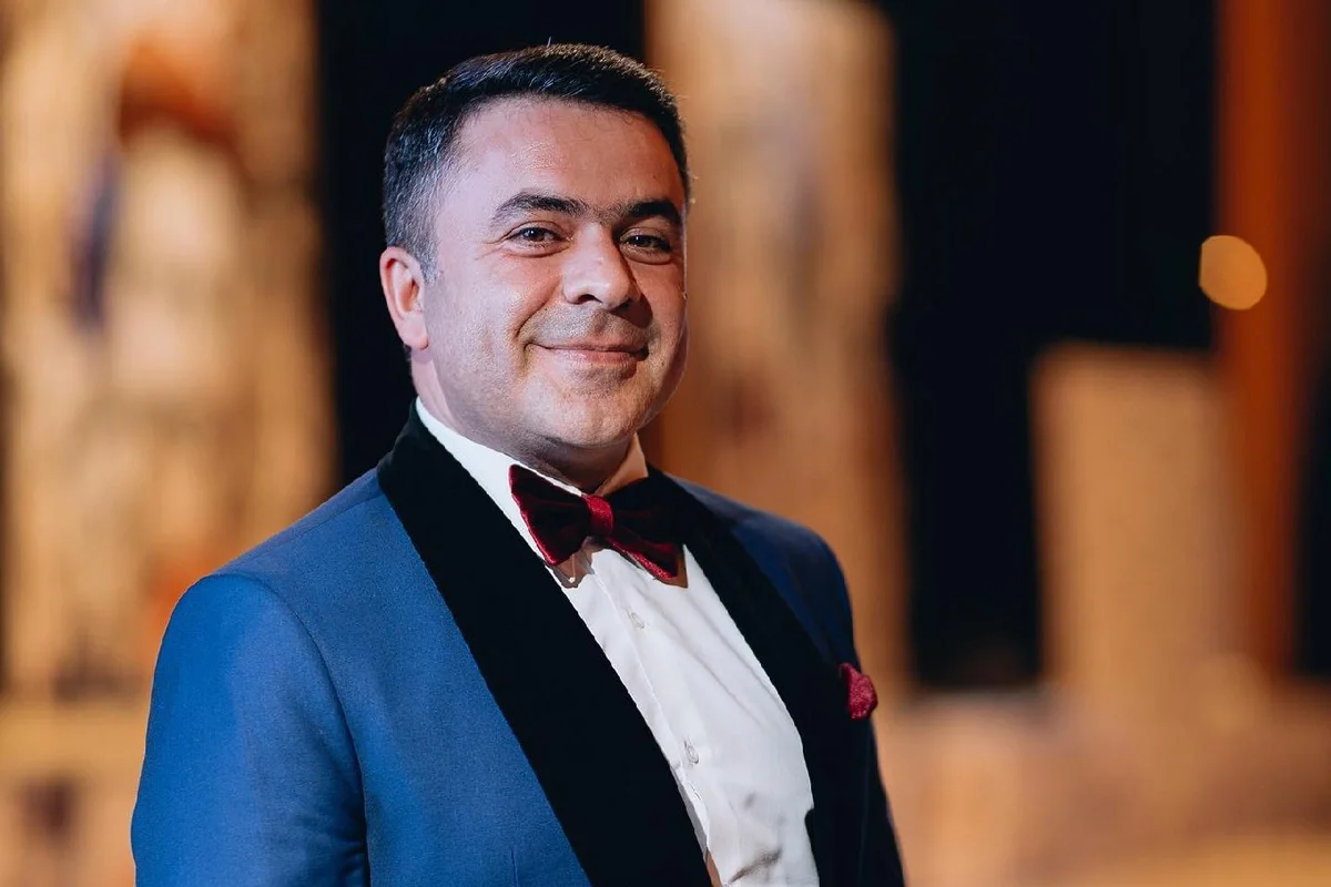 İnsan özü hansısa təriqətə mənsub olduğunu elan etməyibsə, başqalarının ona bu ləkəni yapışdırması əxlaqsızlıqdır