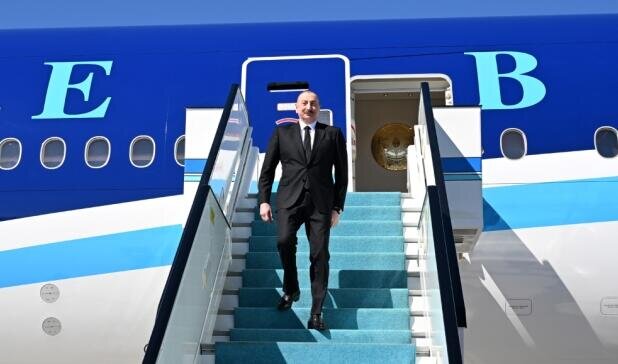 İlham Əliyev Misirə getdi