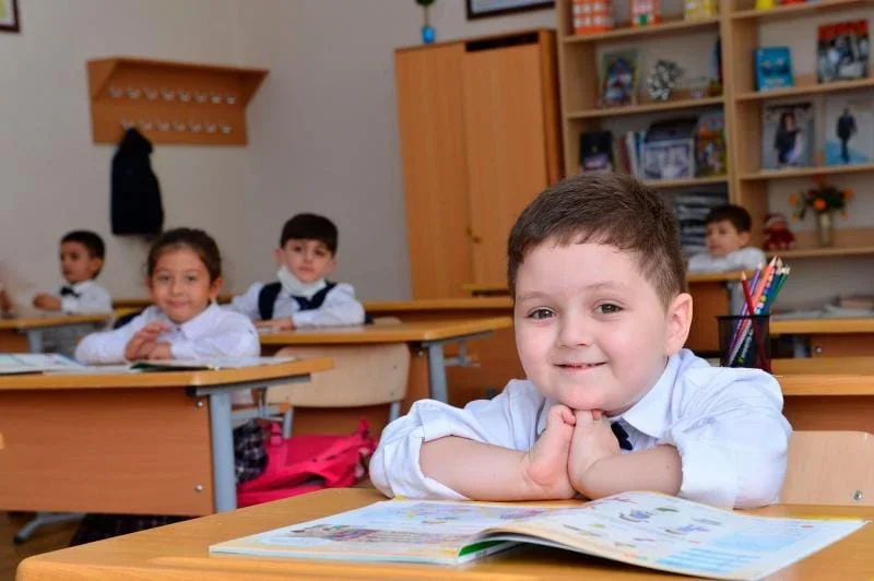 I sinfə qəbul bu gün başa çatır