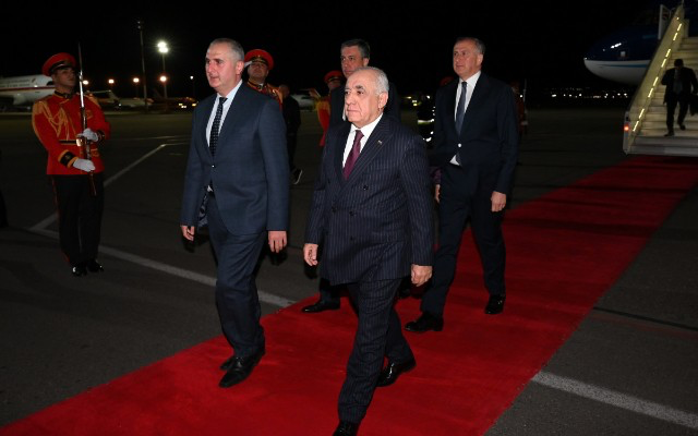 Əli Əsədov Gürcüstana getdi