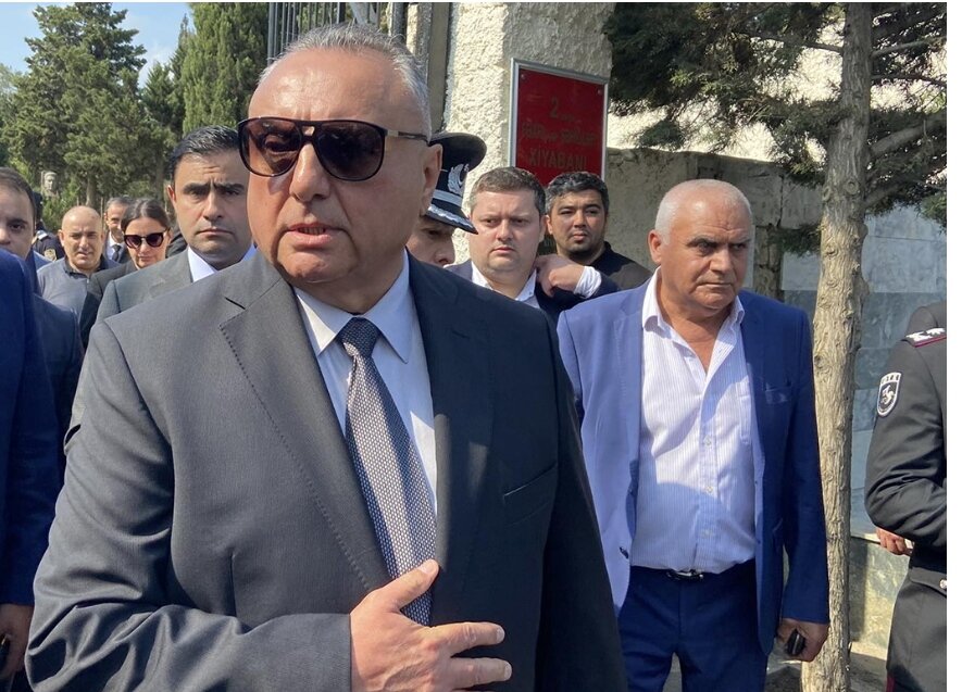 Eldar Mahmudovun vəkili həbs xəbərindən danışdı