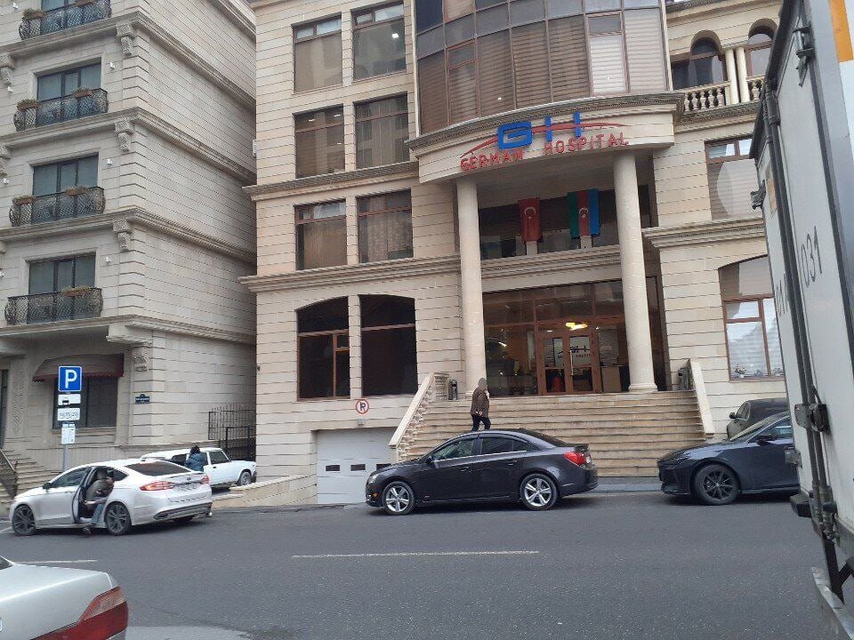 Mehdiyevə bağlı daha bir  müəssisə çökdü