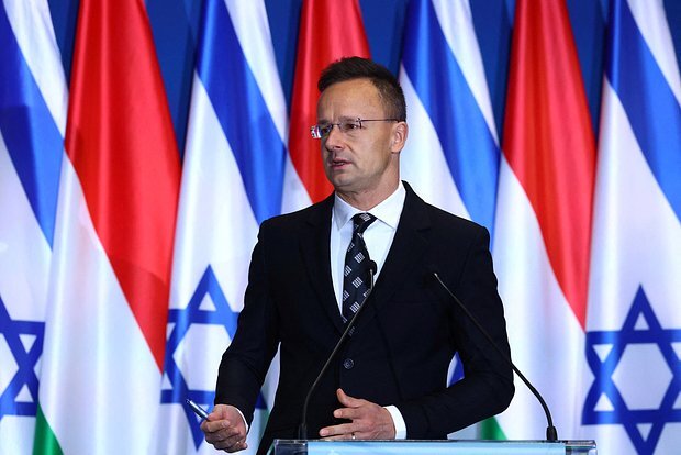 Szijarto Avropada sülh üçün şərt adlandırdı