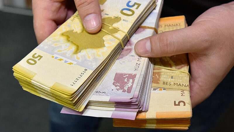 Muradovun rəhbərlik etdiyi zavodda maaş qalmaqalı...