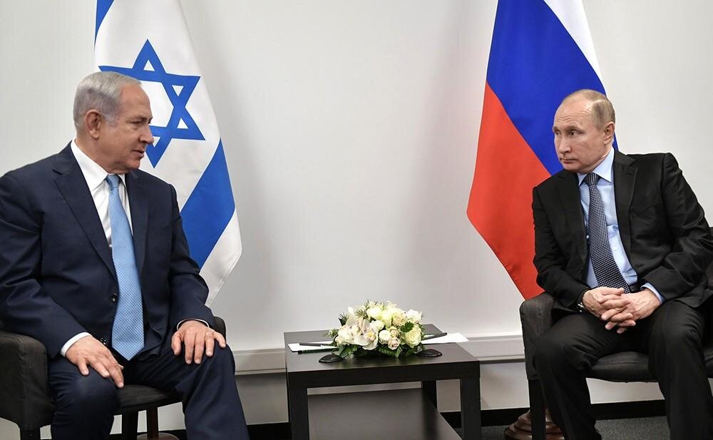 Putin Netanyahu ilə Trampın planından danışdı