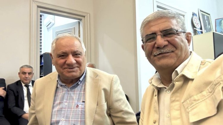 Nazirin atası kitab yazdı,təqdimat keçirdi