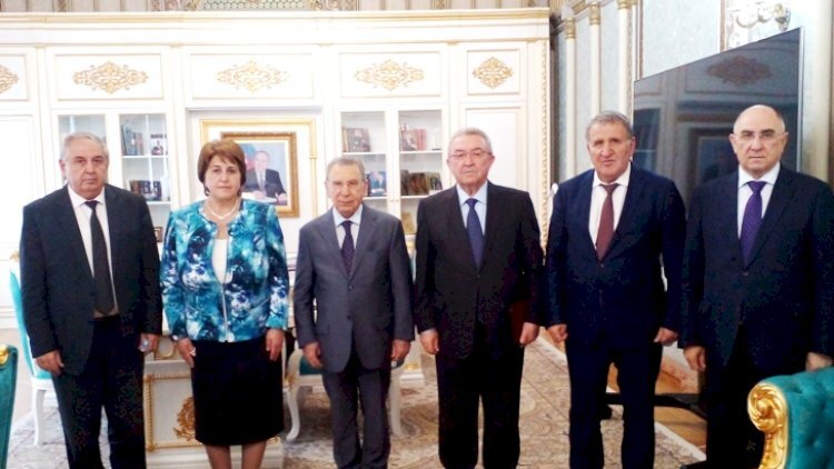 Aslan İsmayılovdan Misir Mərdanova çağırış: “O görüşün gizlinlərini açıqlayın”