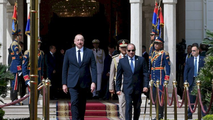İlham Əliyev Sülh sammitində iştirak edir