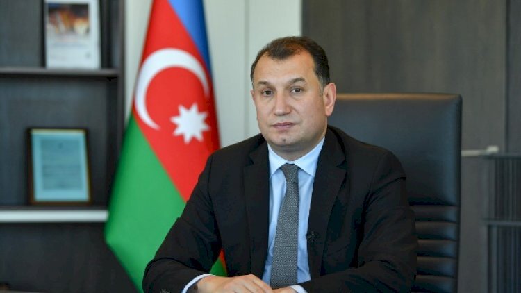 Sahib Məmmədov direktoru işdən çıxardı