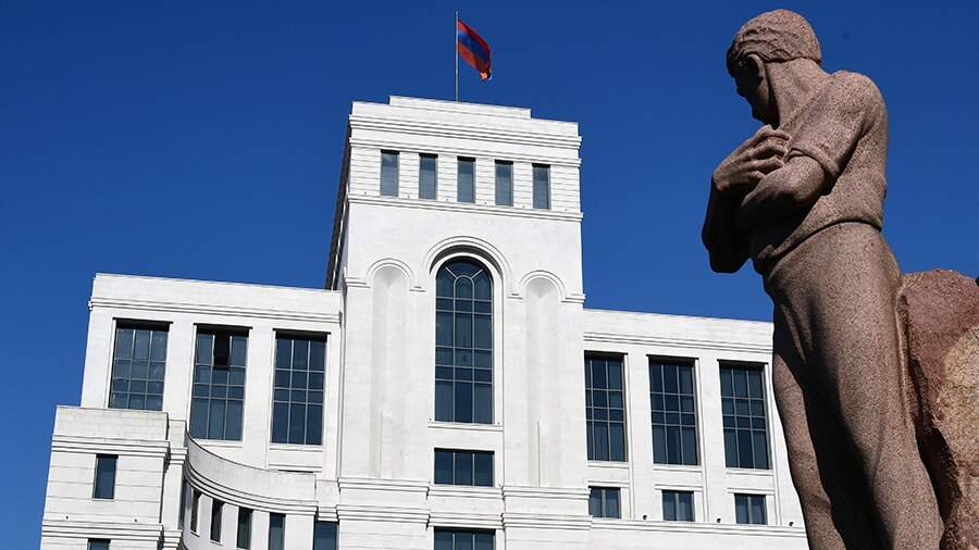 Ermənistan xarici işlər naziri Aİ-yə üzvlük üçün müraciət etmək planlarını açıqlayıb