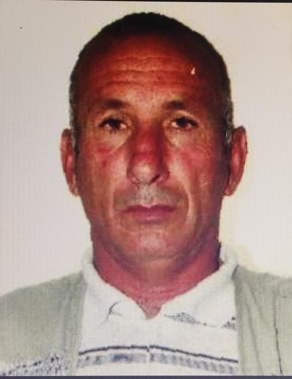 Polis bu şəxsi axtarır