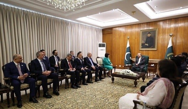 Pakistan prezidenti Sahibə Qafarovanı qəbul etdi