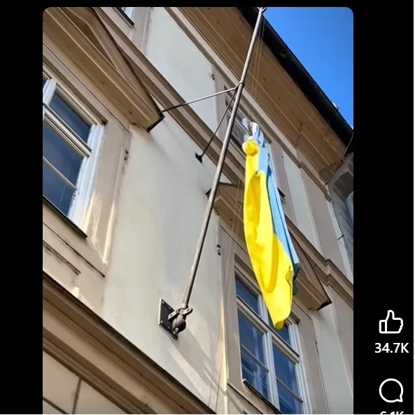 Çexiya parlamentinin yeni sədri Okamura parlament binasından Ukrayna bayrağının götürülməsinə göstəriş verib