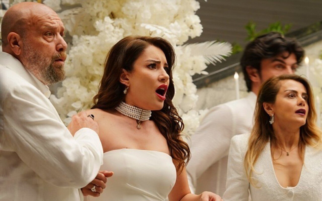 "Kızılcık şerbeti"ndə yeni sima - FOTO