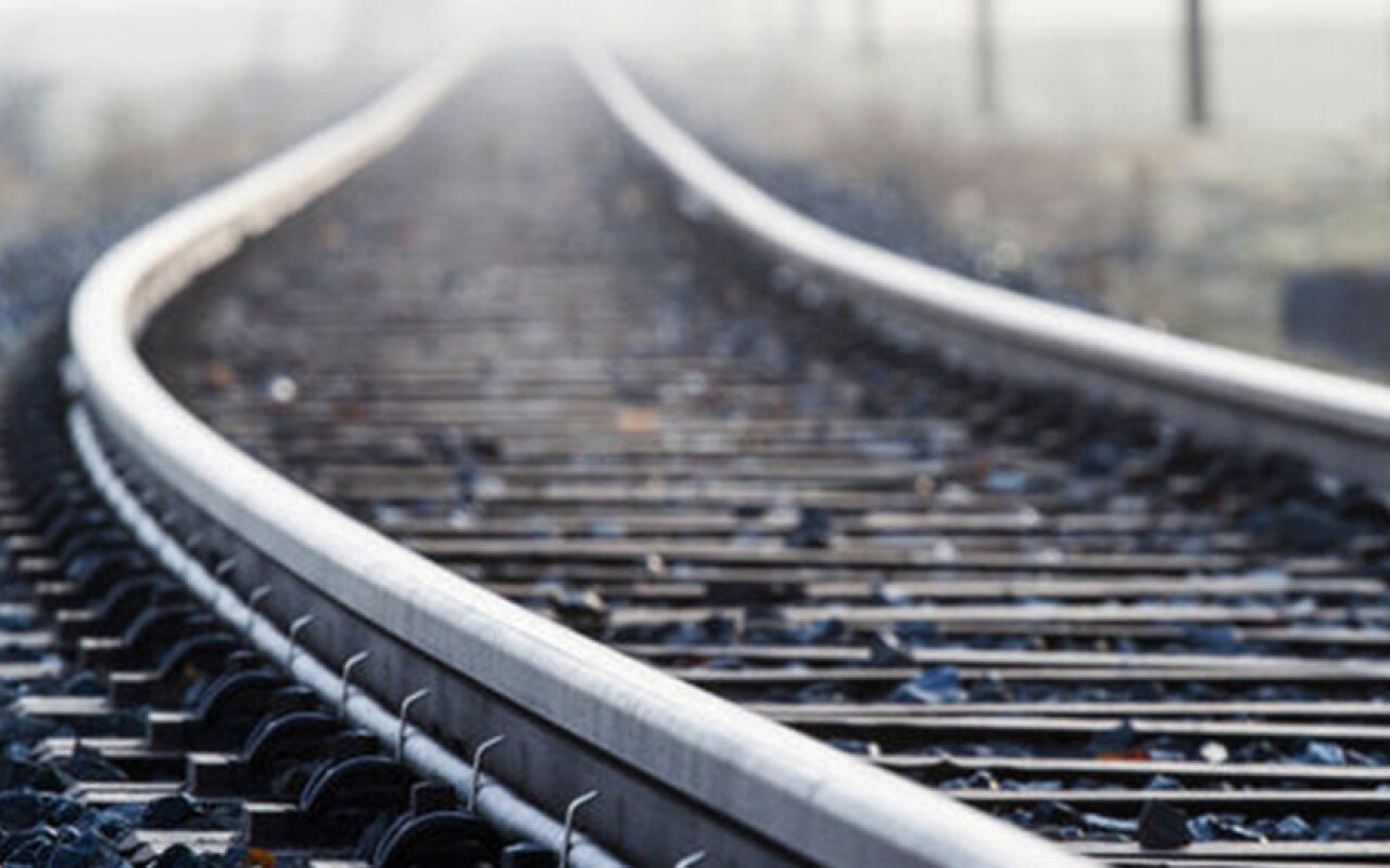 Sumqayıtda dəmir yolundan rels oğurladılar