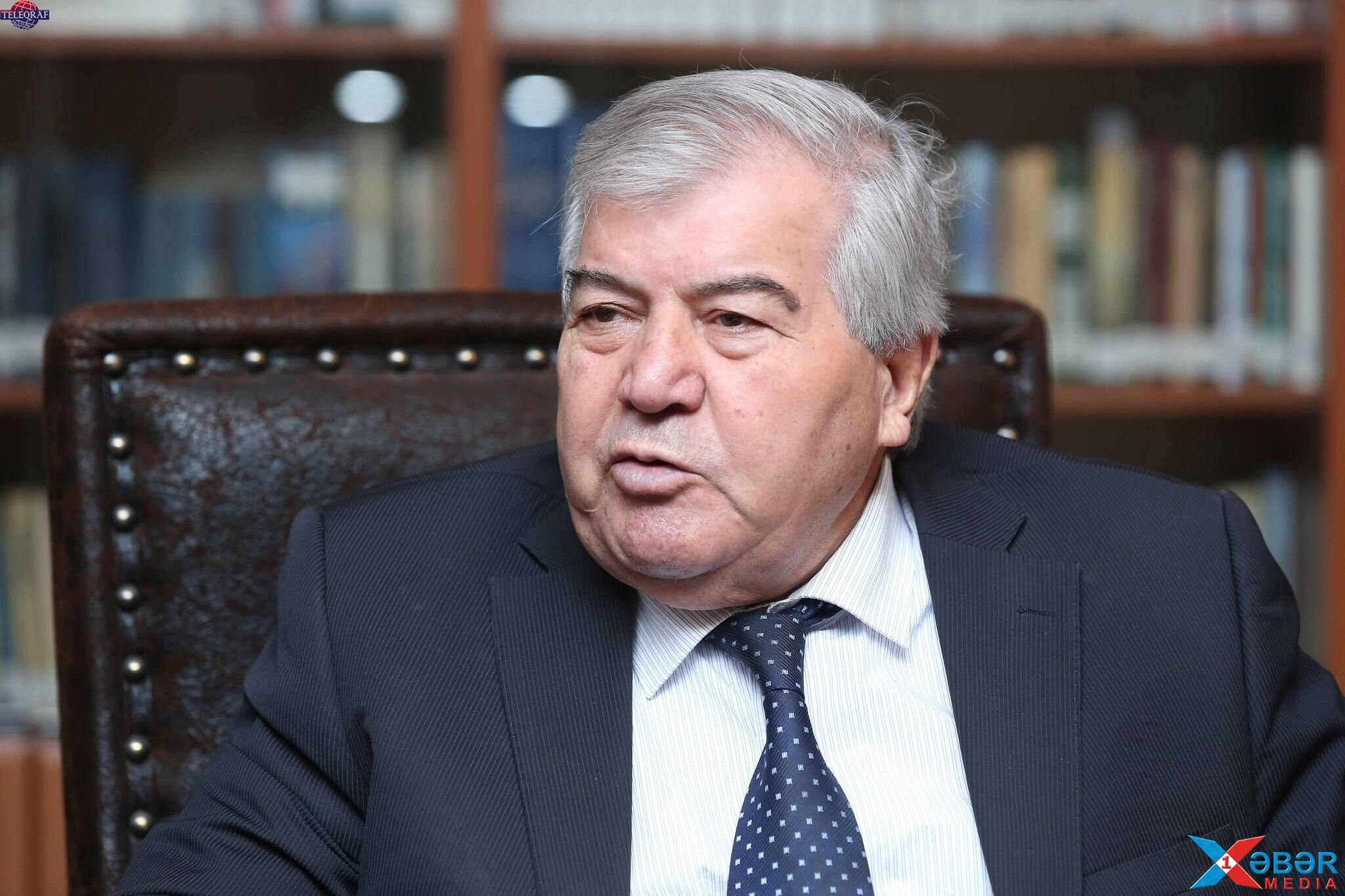 Sabir Rüstəmxanlı etiraz edir