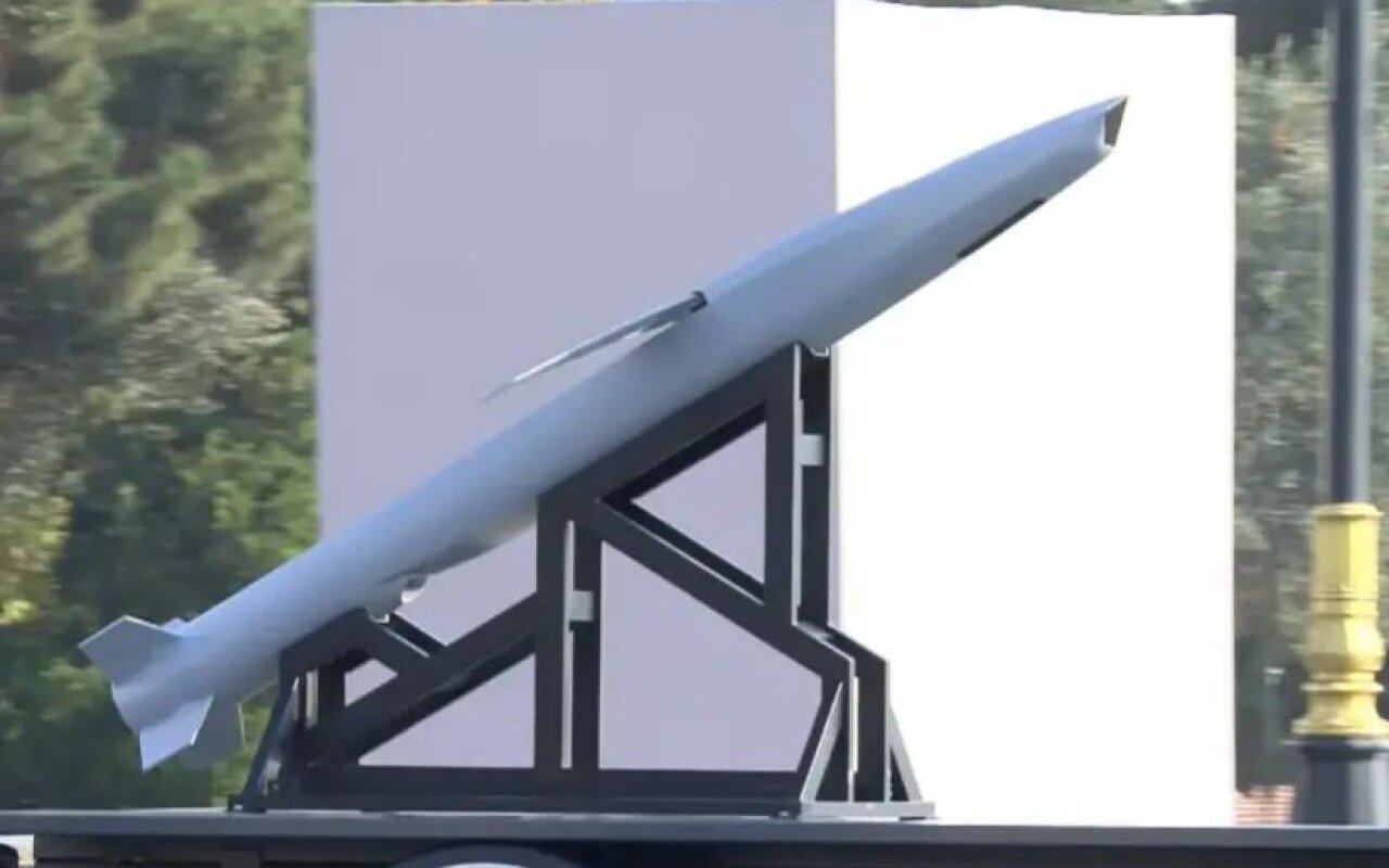 Zəfər paradında nümayiş etdirilən yeni raketin üstünlükləri