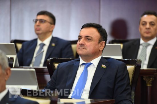 Təsərrüfatçı mal-qaranı satıb maşın alırsa, dövlət nə etsin? – DEPUTAT