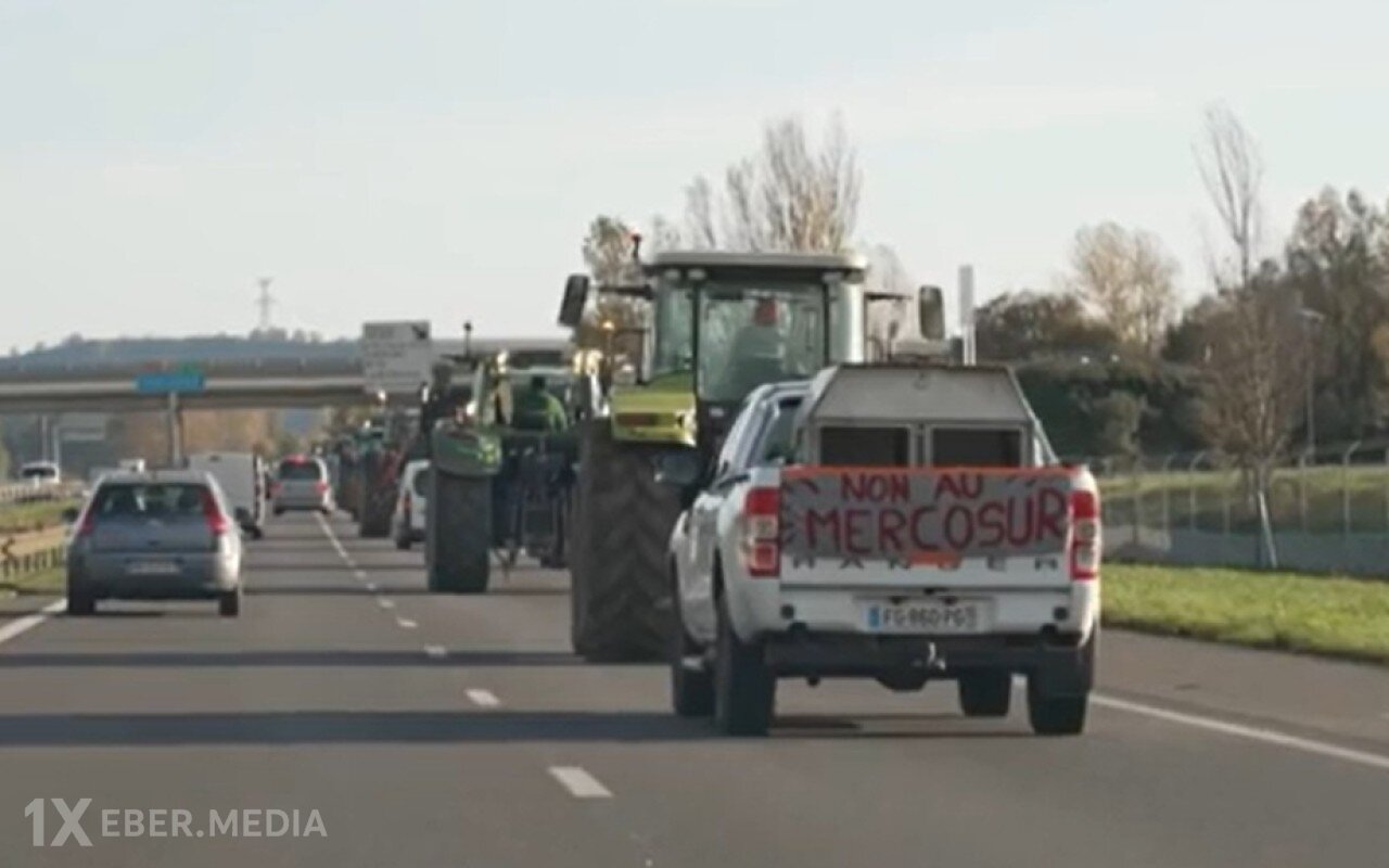 Fransada fermerlər etiraz aksiyasına başlayıblar