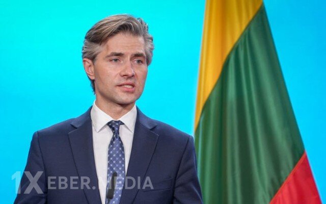 Sərhədlər Lukaşenkoya görə açılmırmış