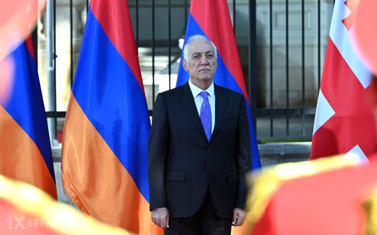 "Bakı-İrəvan sülhü regionu logistika mərkəzinə çevirəcək" - Xaçaturyan