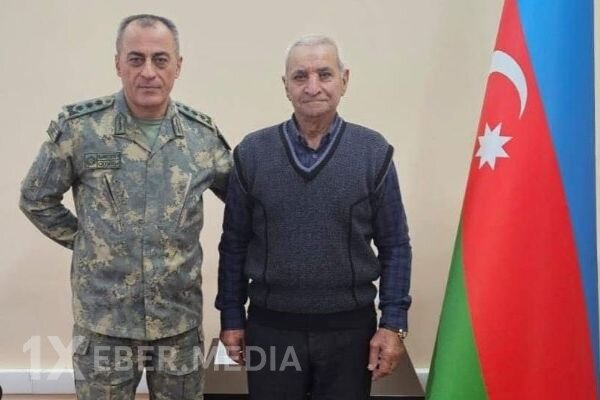 Hikmət Mirzəyev əfsanəvi kəşfiyyatçının atası ilə görüşdü