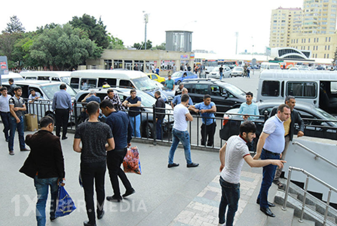 "Manatlıq" taksilərin BAZARI BAĞLANDI