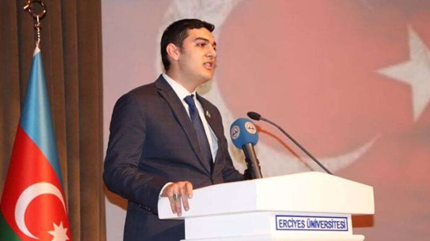 “Əxlaqsız təklif etdiyini başa düşdüm” - Təşkilat rəhbərinin "sevgi oyunu"