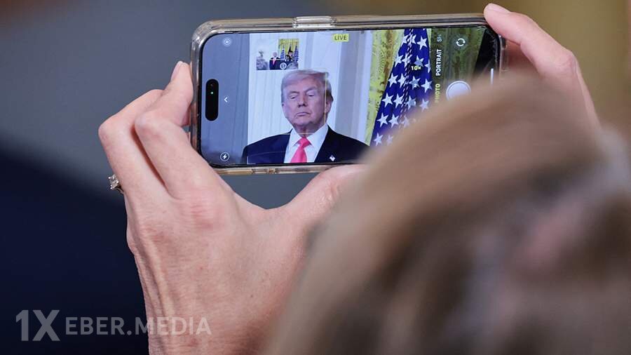 Tramp ona qarşı cinayət işinin bağlanmasını alqışlayıb