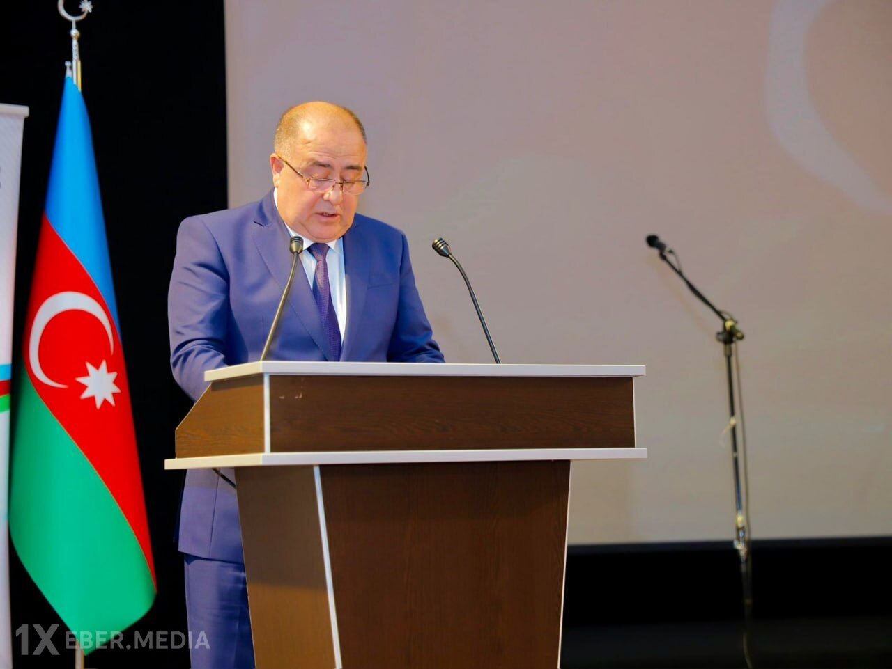 Baş nazirin birinci müavini istefa ərizəsi yazdı