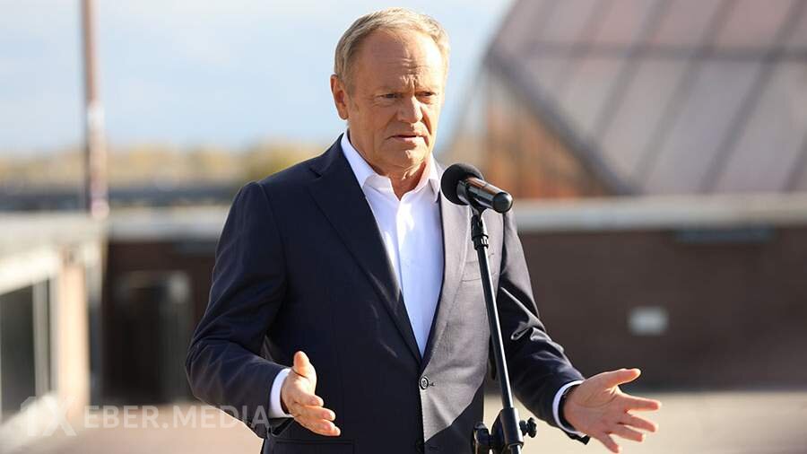 Tusk ölkədə korrupsiya baş verərsə, Ukraynanın məğlub olacağını proqnozlaşdırıb