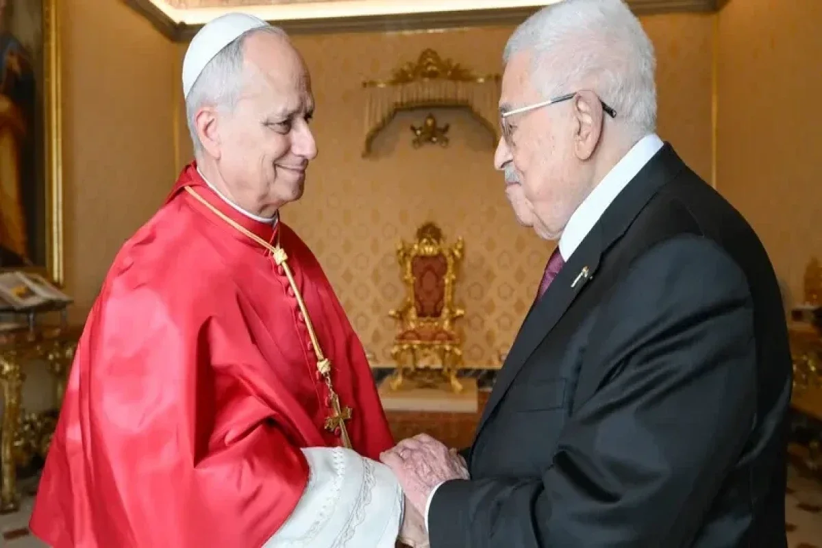 Mahmud Abbas Roma Papası ilə görüşüb