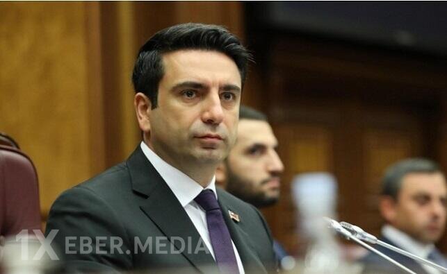 Simonyan Bakıya səfər etməyə hazır olduğunu açıqladı