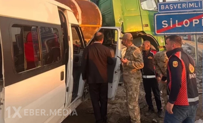 Türkiyədə yanacaqdaşıyan maşınla avtobus toqquşub, 14 nəfər yaralanıb