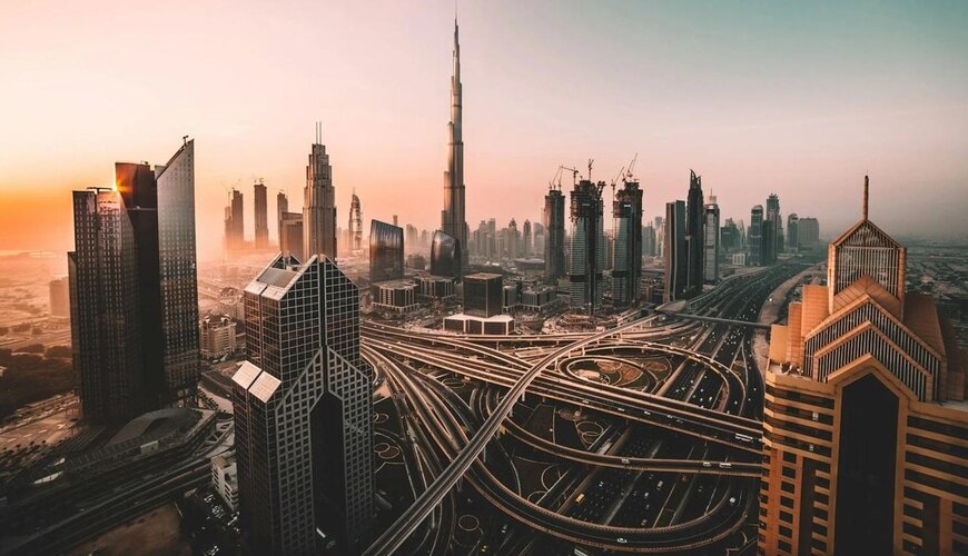 BƏƏ göylərə bulud "səpərək" süni yağış proqramını genişləndirir