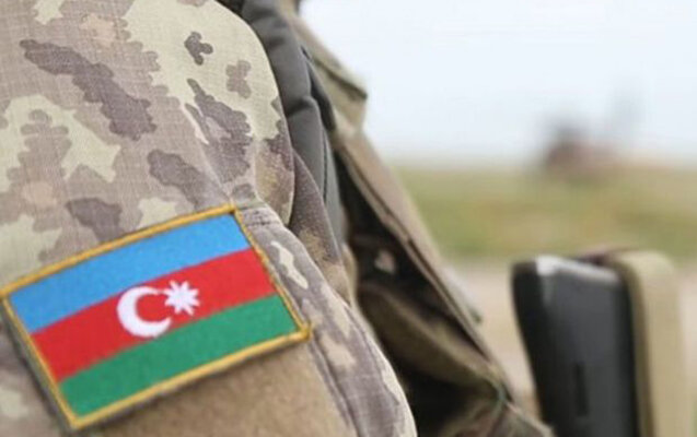 Əsgər maaşı da bank kartı ilə veriləcək