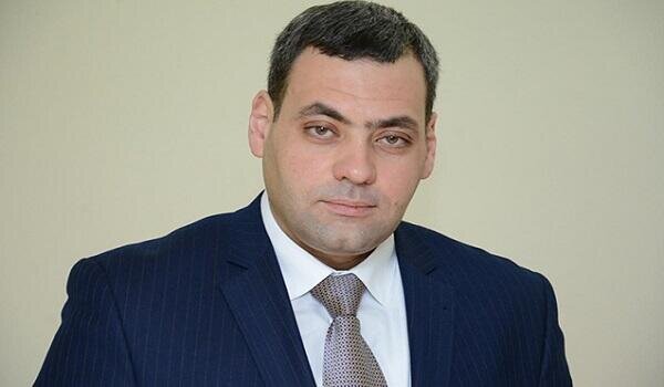 Fərid Əsgərov polkovniki təqaüdə göndərdi