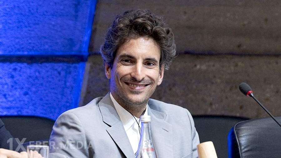 Miuccia Pradanın oğlu Versace ilə müqavilənin başa çatmaq üzrə olduğunu açıqladı