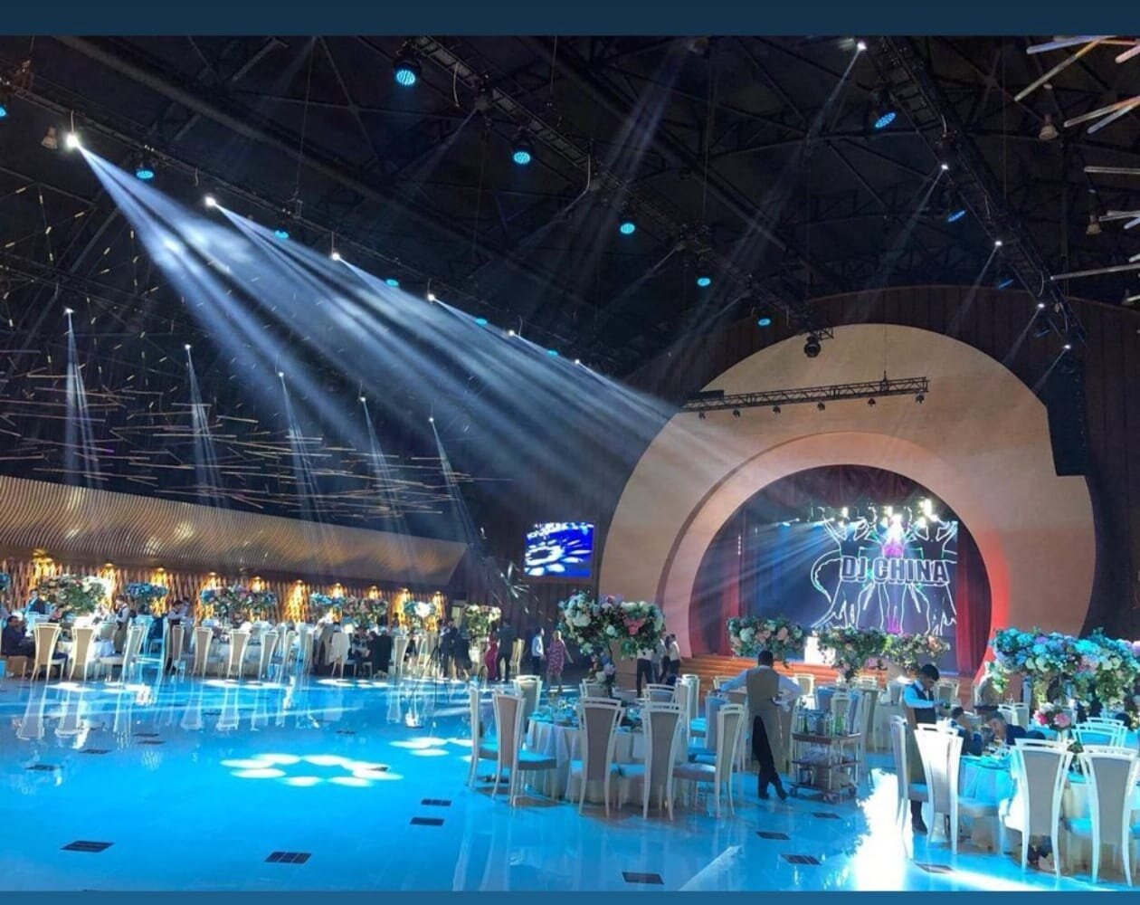 AAYDA mühasibinin oğlunun toyunda təkcə müğnnilərə 150 min manat xərclənib...