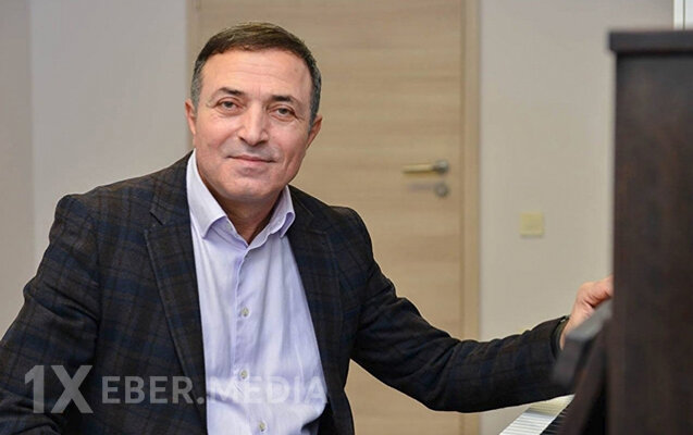 Xalq artisti qəzaya görə konsertini təxirə saldı